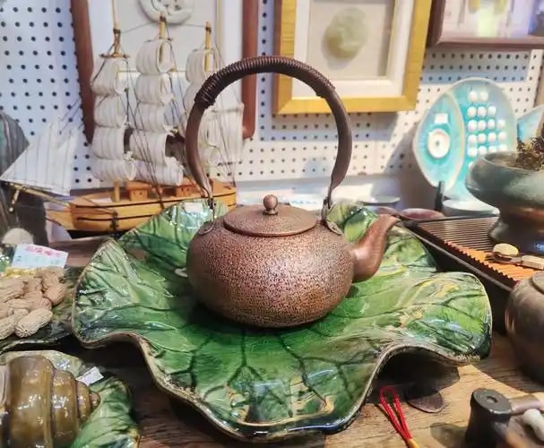 铜壶装饰